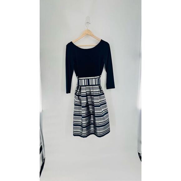 Jessica Howard  3/4 sleeve dress , low v- beck in back - Picture 6 of 11